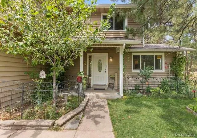 2nd image of 5025 Mahogany Wy, Elizabeth, CO 80107 | MLS# 3635355