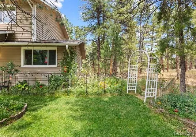 3rd image of 5025 Mahogany Wy, Elizabeth, CO 80107 | MLS# 3635355