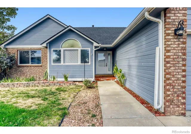 Single family home for sale at 705 Country Acres Dr, Johnstown, CO 80534 | MLS# IR1066032