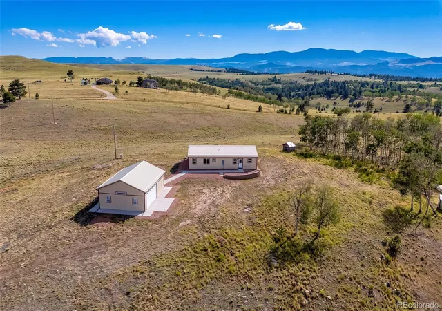 3rd image of 190 Aspen Point Ct, Canon City, CO 81212 | MLS# 8028806