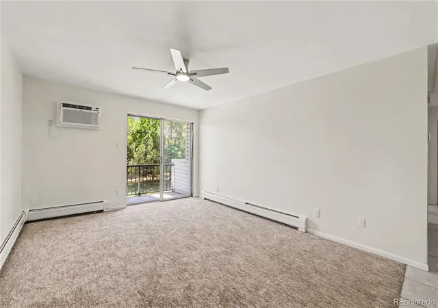 2nd image of 1300 Golden Cir #302, Golden, CO 80401 | MLS# 5953683