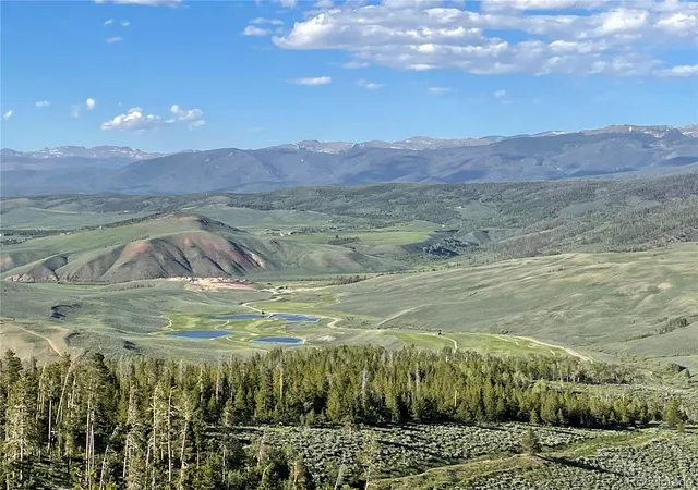 2nd image of 152 Vlg Rd, Granby, CO 80446