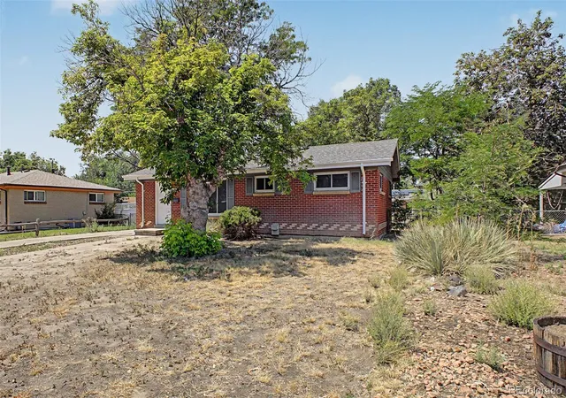 5th image of 3039 Victor St, Aurora, CO 80011 | MLS# 4263074