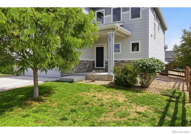 Photo 4 of Single family home for sale at 928 S Depot Dr, Milliken, CO 80543 | MLS# IR1066059 | Listing updated on 2026-08-29