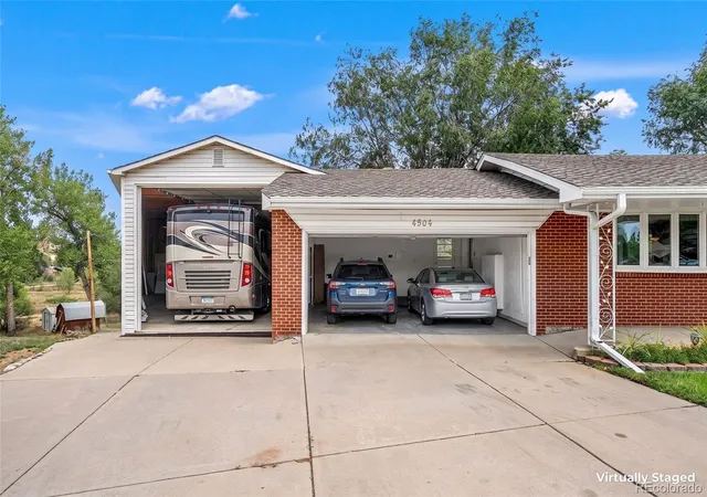 3rd image of 4504 Everett Dr, Wheat Ridge, CO 80033 | MLS# 2580075