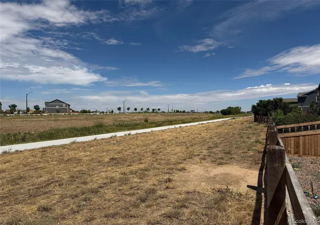 24th image of 5785 Piney River Pl, Brighton, CO 80601 | MLS# 1548712