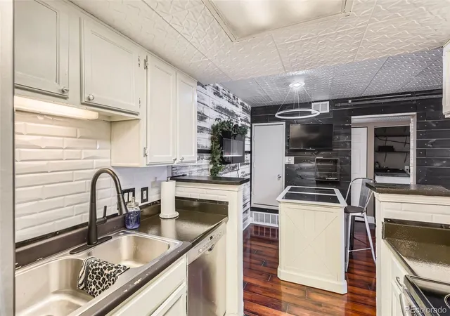 3rd image of 4400 S Quebec St #101N, Denver, CO 80237 | MLS# 2204024