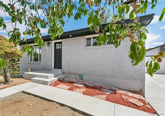 2nd image of 7108 Huron St, Denver, CO 80221 | MLS# 9436762