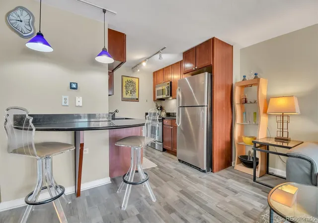 4th image of 1150 Vine St, Denver, CO 80206