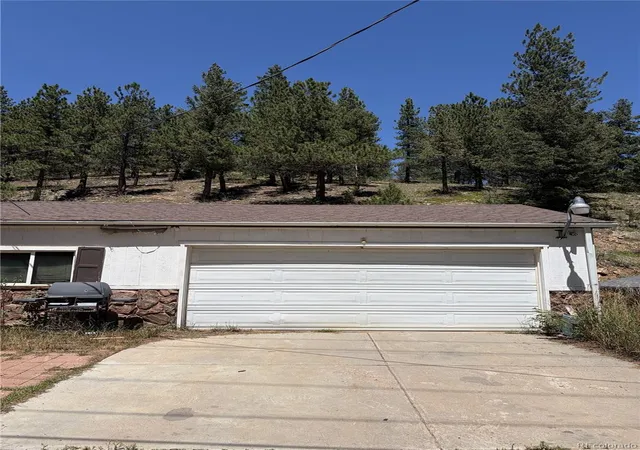 2nd image of 10636 Ralston Creek Rd, Golden, CO 80403 | MLS# 4488682