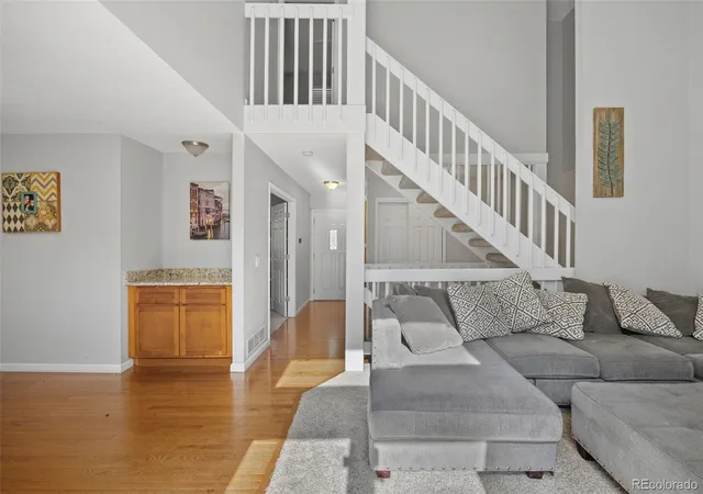 image of 7667 S Monaco Cir, Centennial, CO 80112 | MLS# 8405450