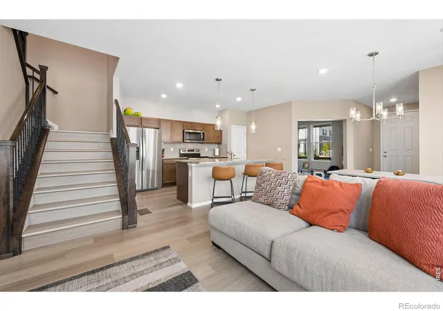 Photo 4 of Townhouse for sale at 2478 Winding Dr, Longmont, CO 80504 | MLS# IR1066087 | Listing updated on 2026-09-26