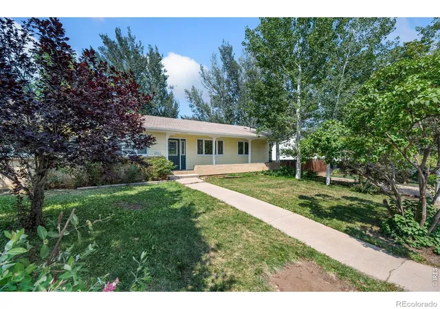 2nd image of 2612 Mountain View Ave, Longmont, CO 80503 | MLS# IR1066091
