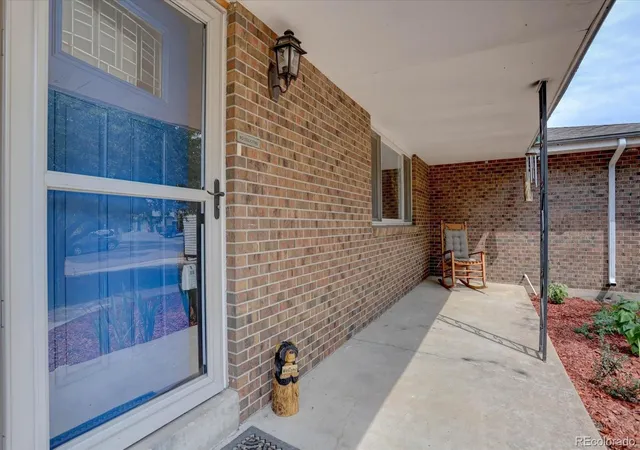 Photo 3 of Single family home for sale at 1805 S Ammons St, Lakewood, CO 80232 | MLS# 2533962 | Listing updated on 2026-09-02