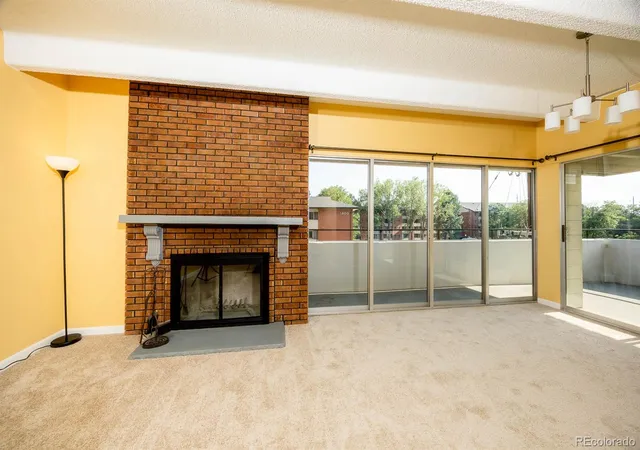 Photo 3 of Condo for sale at 1888 S Jackson St #406, Denver, CO 80210 | MLS# 5422137 | Listing updated on 2026-09-28