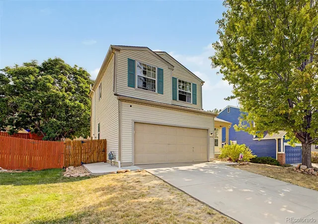 4th image of 19584 E Ithaca Pl, Aurora, CO 80013 | MLS# 8941743