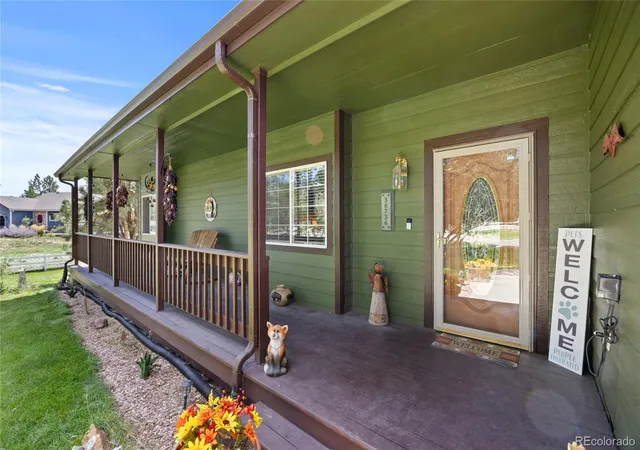 3rd image of 36736 View Ridge Dr, Elizabeth, CO 80107 | MLS# 2093892