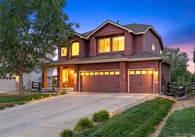 Photo 3 of Single family home for sale at 7664 Bison Ct, Littleton, CO 80125 | MLS# 9559103 | Listing updated on 2026-10-05