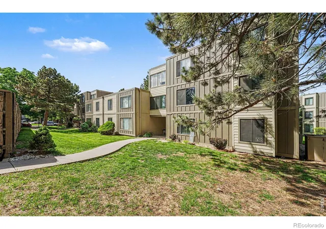 2nd image of 2525 S Dayton Wy #2305, Denver, CO 80231 | MLS# IR1066114
