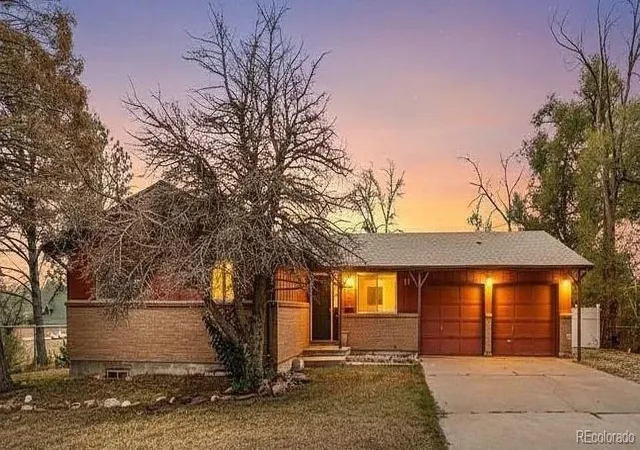 1st image of 11 Macnaughton Rd, Pueblo, CO 81001 | MLS# 1928479