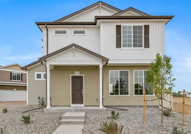 2nd image of 630 Wagon Wheel Wy, Bennett, CO 80102 | MLS# 5429589