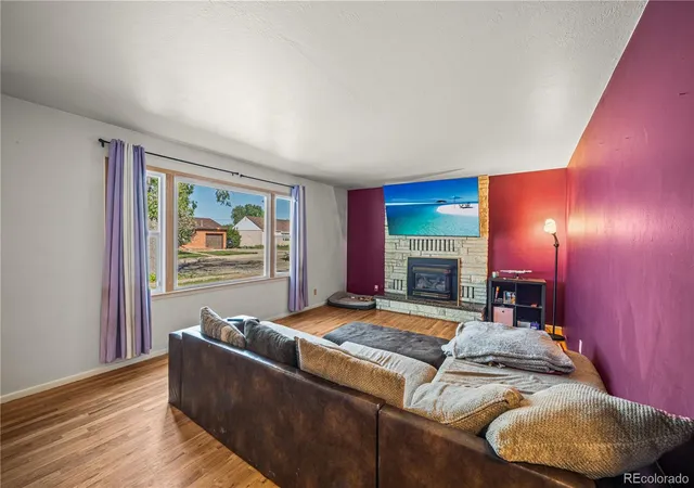 2nd image of 1528 Alexander Cir, Pueblo, CO 81001 | MLS# 8491582