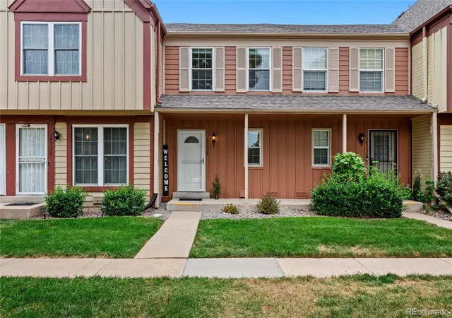 1st image of 14252 E Hawaii Cir #B, Aurora, CO 80012 | MLS# 4006759
