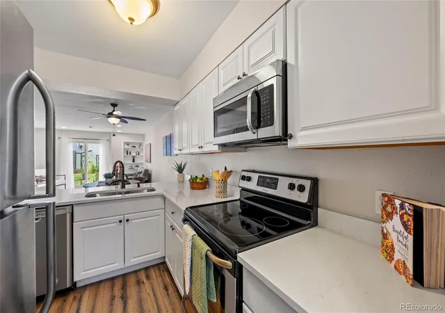 4th image of 14252 E Hawaii Cir #B, Aurora, CO 80012 | MLS# 4006759