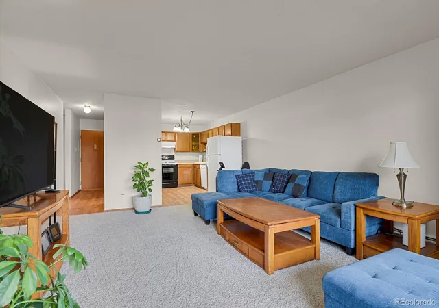 4th image of 9340 E Ctr Ave, Denver, CO 80247