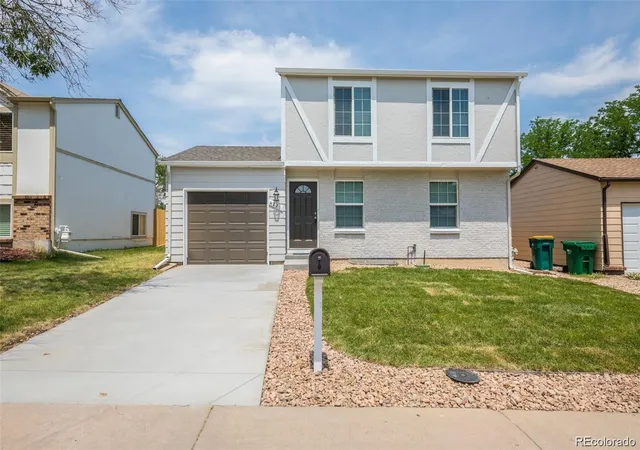 Photo 1 of Single family home for sale at 4221 S Quintero Way, Aurora, CO 80013 | MLS# 3381514 | Listing updated on 2026-09-29