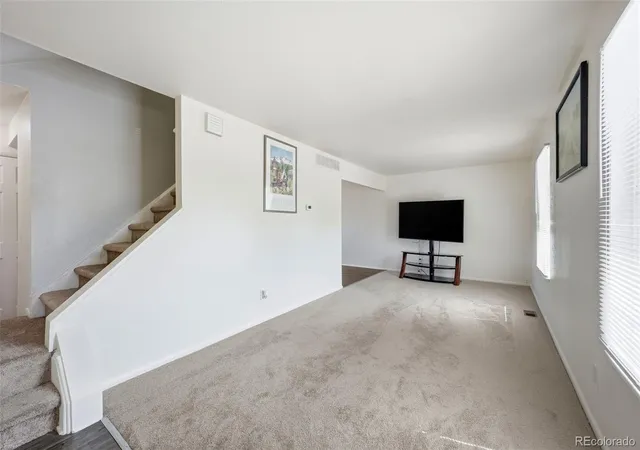 3rd image of 4221 S Quintero Wy, Aurora, CO 80013 | MLS# 3381514