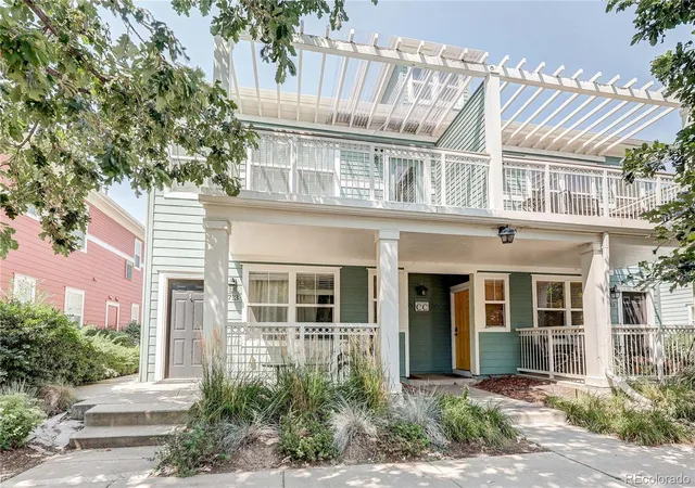 1st image of 2723 Roslyn St, Denver, CO 80238 | MLS# 3897483