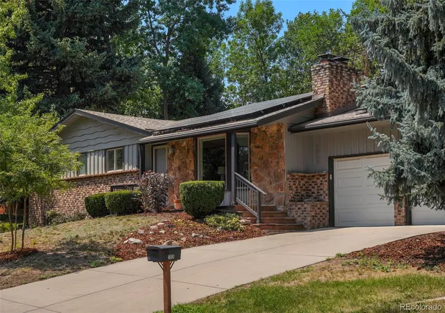 1st image of 1055 Zinnia St, Golden, CO 80401 | MLS# 5089248