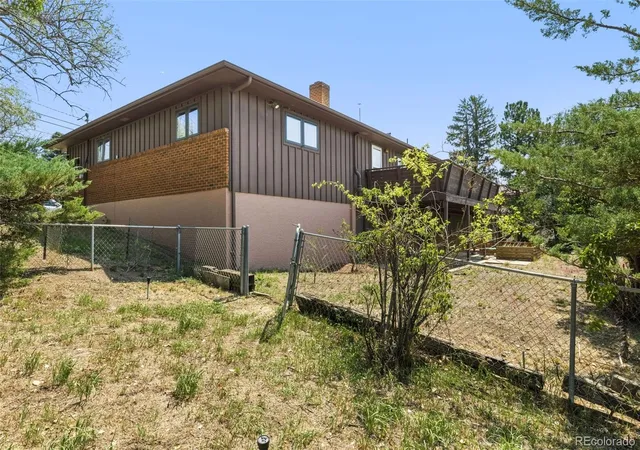 45th image of 2260 Mesa Rd, Colorado Springs, CO 80904 | MLS# 9619814