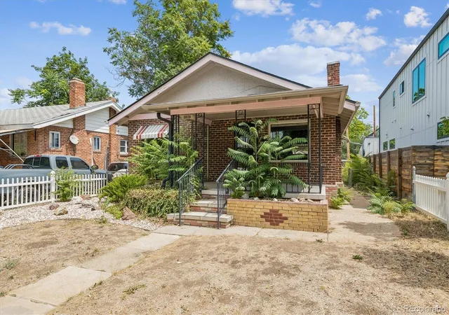 2nd image of 3828 Wyandot St, Denver, CO 80211 | MLS# 4189192