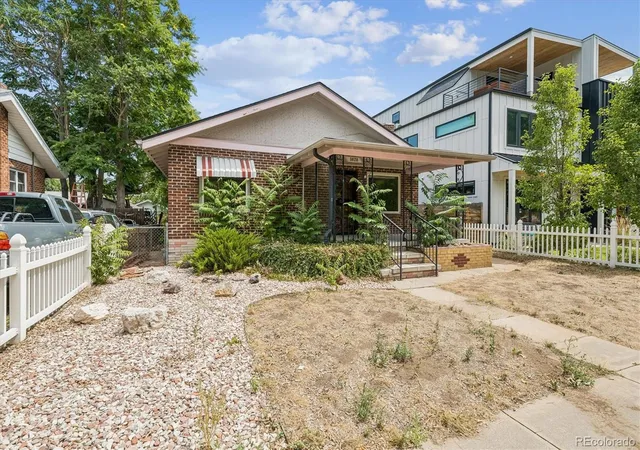 Photo 3 of Single family home for sale at 3828 Wyandot St, Denver, CO 80211 | MLS# 4189192 | Listing updated on 2026-10-03