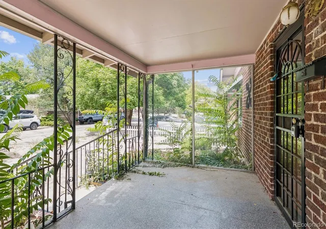 Photo 4 of Single family home for sale at 3828 Wyandot St, Denver, CO 80211 | MLS# 4189192 | Listing updated on 2026-10-03