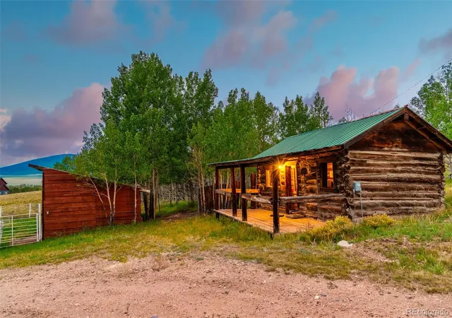 Photo 2 of Single family home for sale at 395 Georgia Dr, Jefferson, CO 80456 | MLS# 7144487 | Listing updated on 2026-08-10