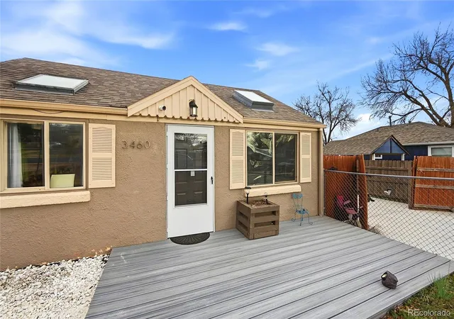 Photo 4 of Single family home for sale at 3460 S Canosa Ct, Englewood, CO 80110 | MLS# 2648855 | Listing updated on 2026-10-08