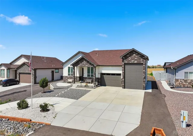 3rd image of 331 N Cedar St, Keenesburg, CO 80643 | MLS# 6784893