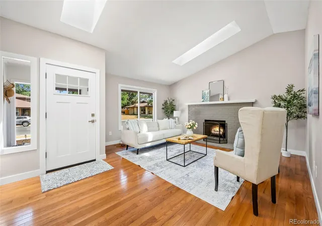 4th image of 3601 S Fairplay Wy, Aurora, CO 80014 | MLS# 8505691