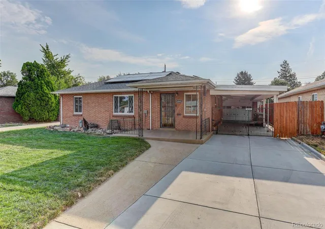 Photo 3 of Sale Pending at 4860 Harlan St, Denver, CO 80212 | MLS# 2104556 | Listing updated on 2026-08-24