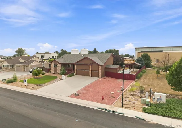 3rd image of 3294 Ballentine Blvd, Johnstown, CO 80534 | MLS# 4689255
