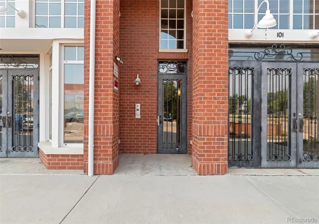 3rd image of 201 E Las Animas St #301, Colorado Springs, CO 80903 | MLS# 1689808