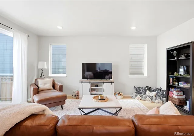 Photo 3 of Single family home for sale at 21239 E 62nd Avenue, Aurora, CO 80019 | MLS# 9332792 | Listing updated on 2026-09-22