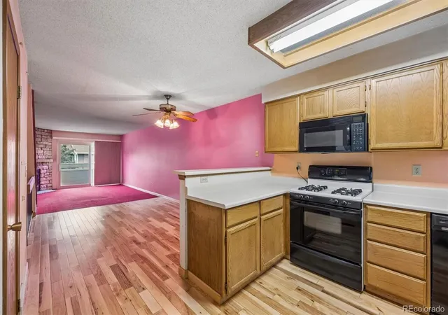5th image of 8735 W Cornell Ave #6, Lakewood, CO 80227 | MLS# 1789391
