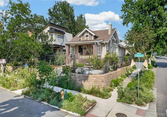 1st image of 392 S Clarkson St, Denver, CO 80209 | MLS# 2979818
