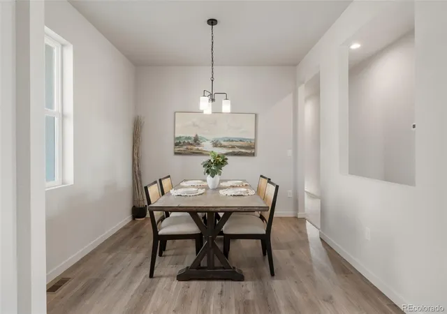 5th image of 943 E Moonbeam Dr, Pueblo, CO 81007 | MLS# 2101958