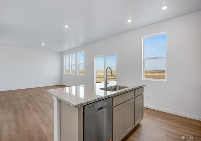 5th image of 43033 Castle Stuart St, Elizabeth, CO 80107 | MLS# 5093451
