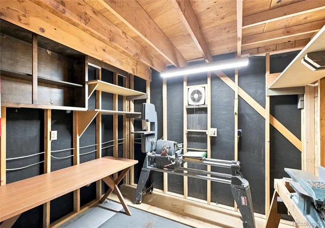 Photo 4 of Single family home for sale at 8257 Centaur Dr, Evergreen, CO 80439 | MLS# 5694568 | Listing updated on 2026-10-07